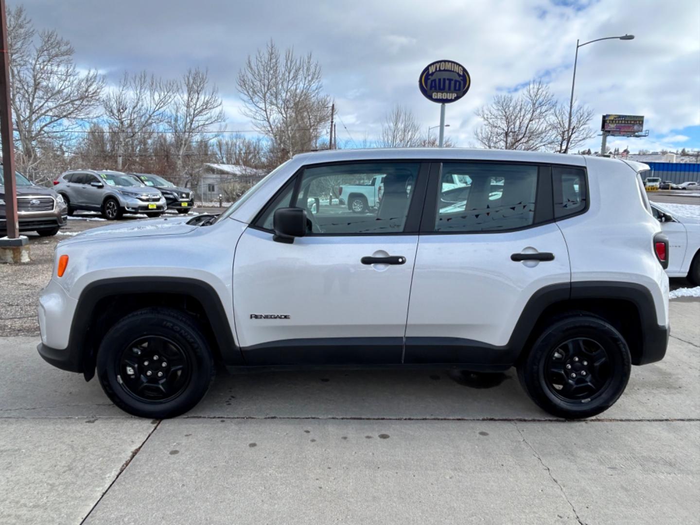 2021 Silver /Black Jeep Renegade Sport (ZACNJDAB5MP) with an 2.4L I4 engine, Automatic transmission, located at 3030 CY Ave, Casper, WY, 82604, (307) 265-3830, 42.827816, -106.357483 - Has the comfort for daily driving, but has the off road capabilities! Great fuel economy, and low miles! We have financing available for all credit situations. Lets see what it would take to get you into something reliable! - Photo#0